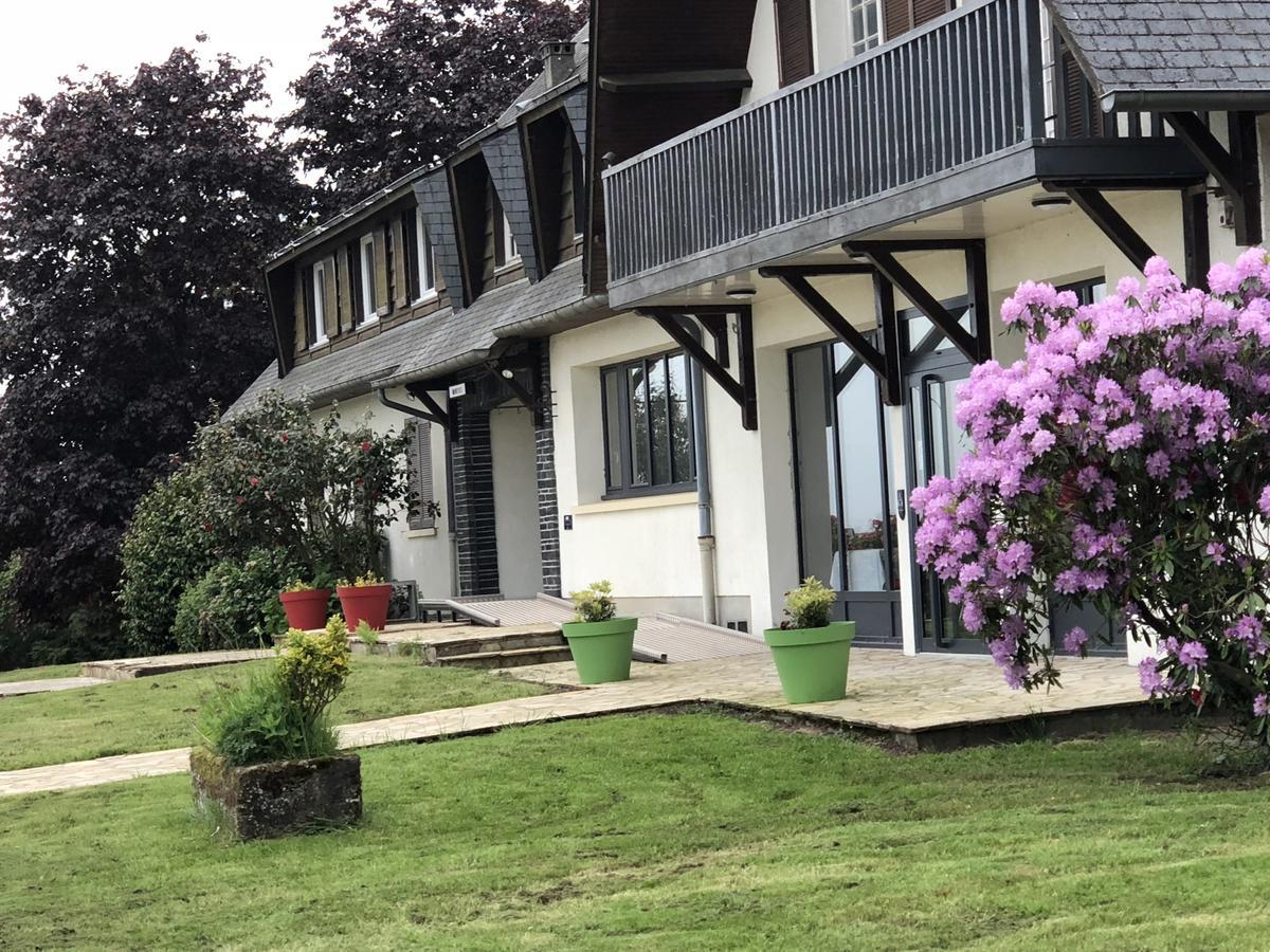 La Cle Des Champs Hotel Le Teilleul ภายนอก รูปภาพ