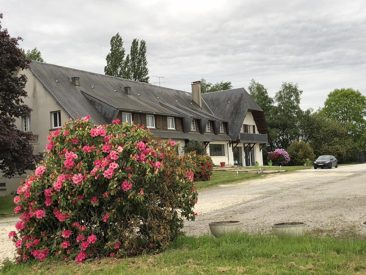 La Cle Des Champs Hotel Le Teilleul ภายนอก รูปภาพ